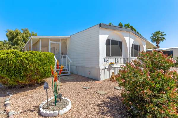 Mesa, AZ 85206,201 S GREENFIELD Road #105