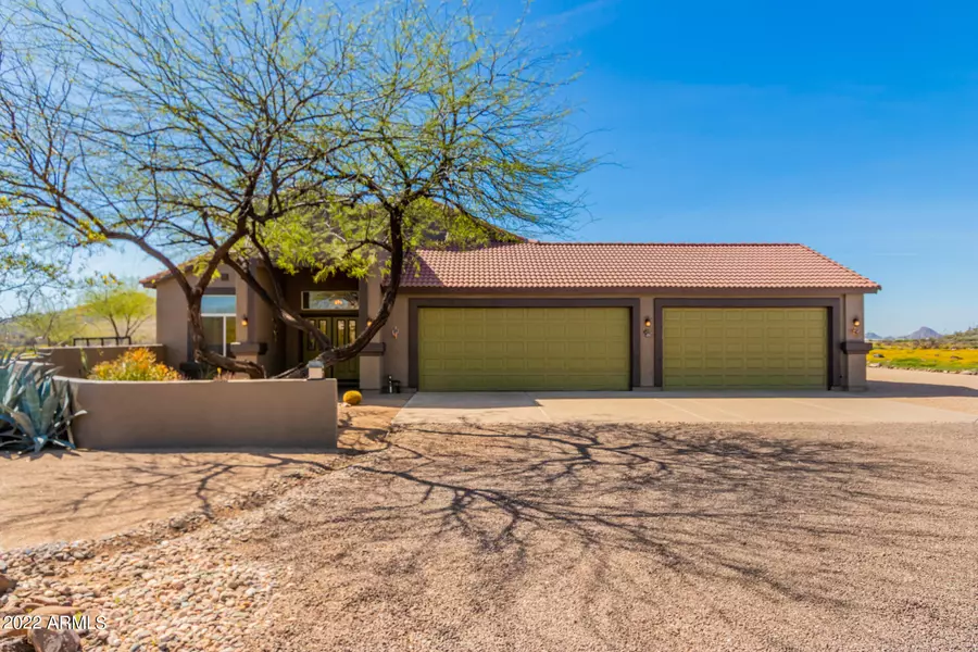 2407 W DESERT RANCH Road, Phoenix, AZ 85086