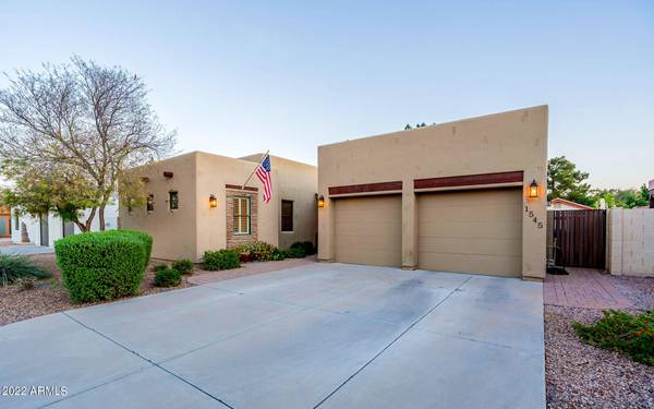 1545 E KINGS Court,  Gilbert,  AZ 85234