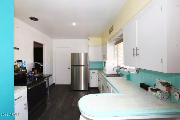 Phoenix, AZ 85015,4115 N 17TH Avenue