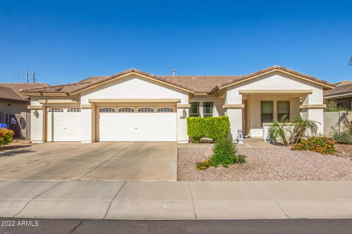 Chandler, AZ 85249,5940 S WHITE Place