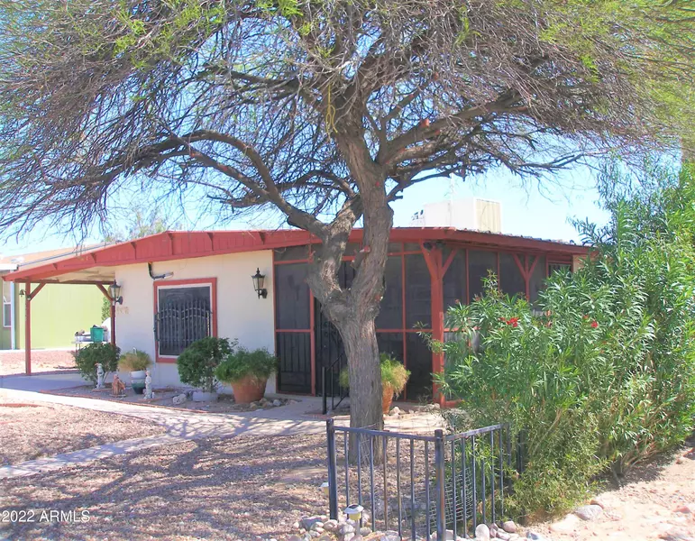 3803 N North  Dakota Avenue, Florence, AZ 85132