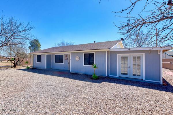 2160 N CORONADO FRONTAGE Road, Huachuca City, AZ 85616