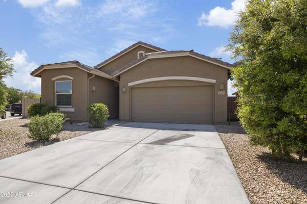 San Tan Valley, AZ 85143,3529 E SILVERSMITH Trail