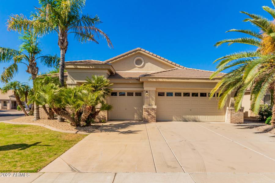 3830 E BARBARITA Avenue, Gilbert, AZ 85234