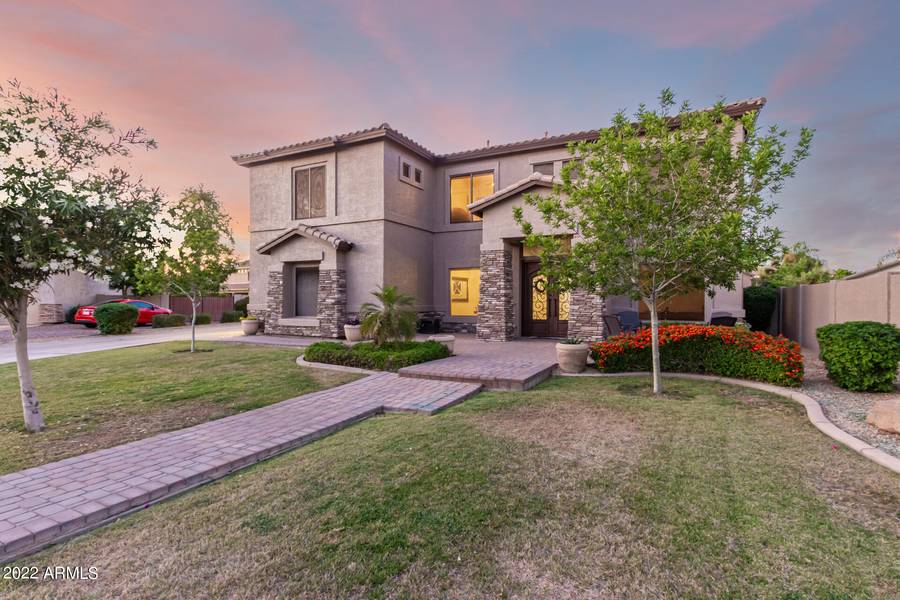 1044 E CARLA VISTA Court, Gilbert, AZ 85295