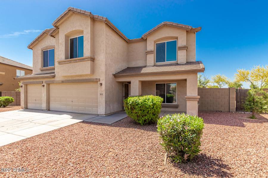 3019 E MINERAL PARK Road, San Tan Valley, AZ 85143