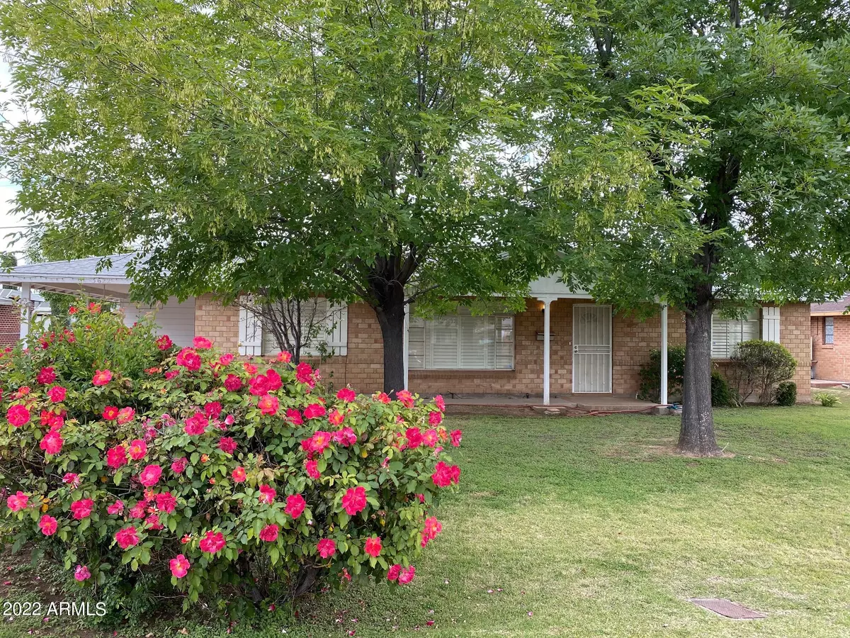 Phoenix, AZ 85018,3622 E CLARENDON Avenue