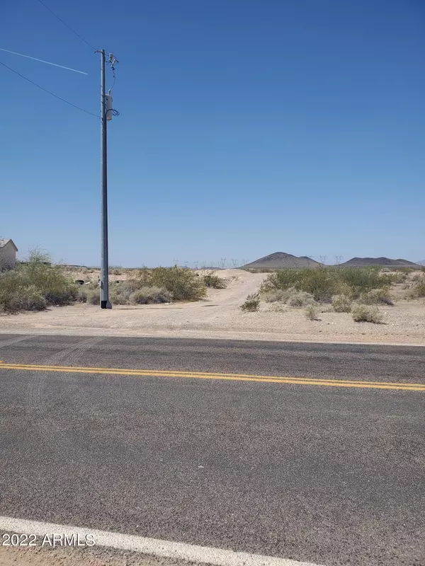 Tonopah, AZ 85354,0 W 50434066 Road #'-'