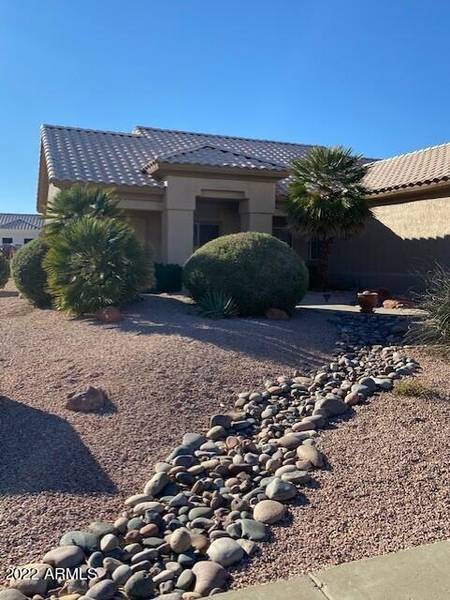 22204 N PARADA Drive, Sun City West, AZ 85375