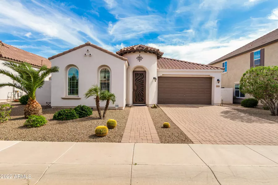 4475 E Glacier Place, Chandler, AZ 85249