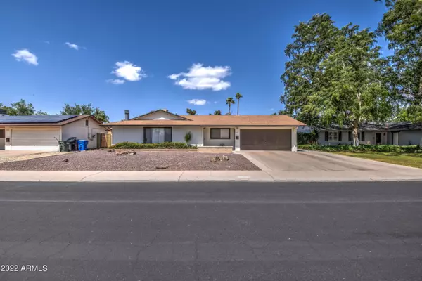 3542 W CROCUS Drive, Phoenix, AZ 85053