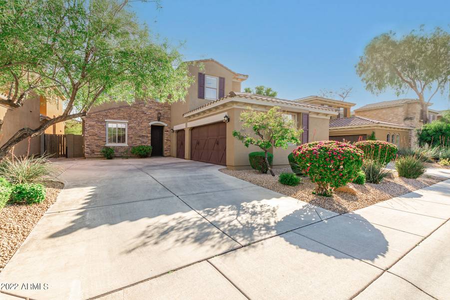 3985 E HUMMINGBIRD Lane, Phoenix, AZ 85050