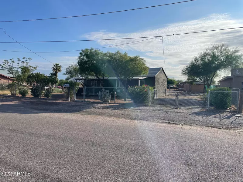 1023 S 4TH Street S, Coolidge, AZ 85128