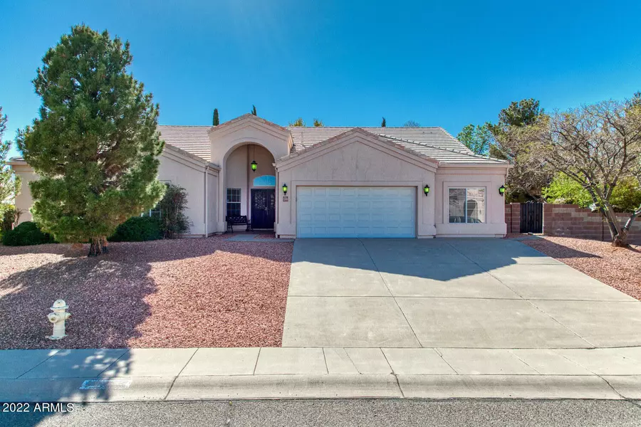 2208 BANFF Court, Sierra Vista, AZ 85635