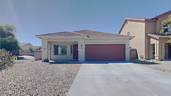 657 E BRADSTOCK Way, San Tan Valley, AZ 85140