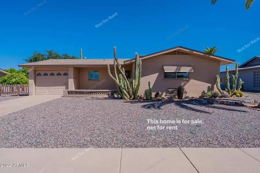 5852 E DALLAS Street, Mesa, AZ 85205