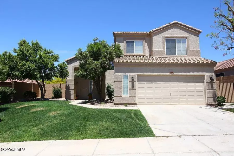 834 W HEMLOCK Way, Chandler, AZ 85248