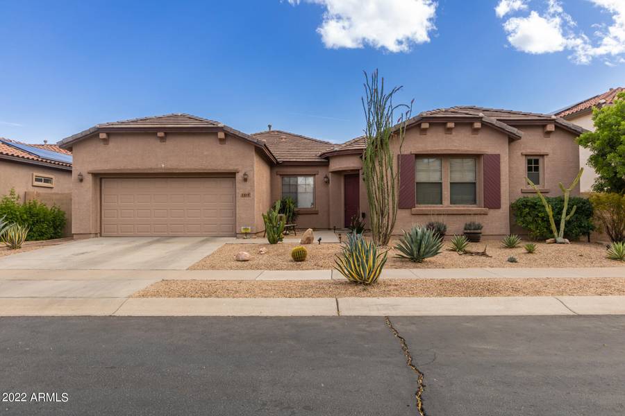 2415 W BRAMBLE BERRY Lane, Phoenix, AZ 85085