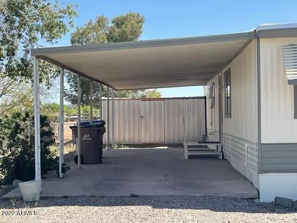 Coolidge, AZ 85128,631 W IROQUOIS Drive