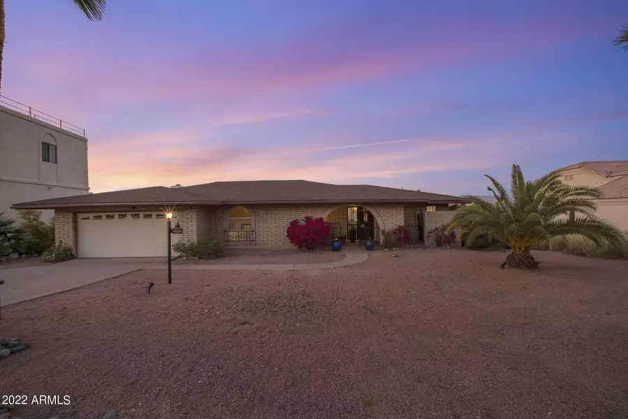 16336 E BAINBRIDGE Avenue, Fountain Hills, AZ 85268