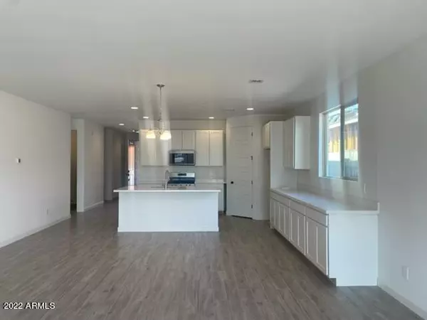 Mesa, AZ 85212,11233 E URSULA Avenue