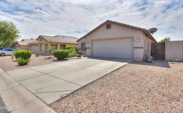 San Tan Valley, AZ 85143,2753 E DUST DEVIL Drive