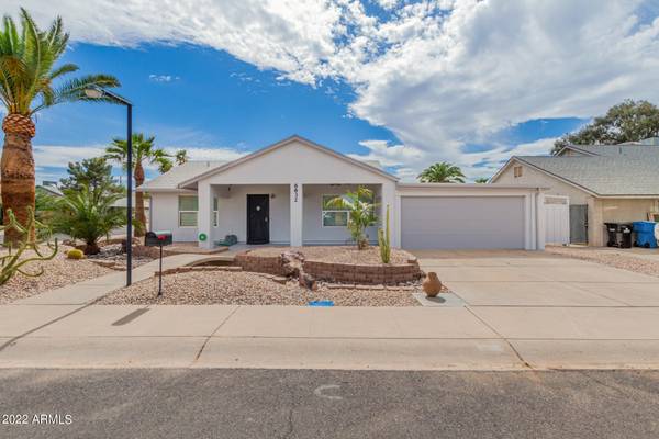 Phoenix, AZ 85042,6832 S 44TH Way