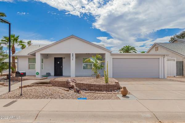 Phoenix, AZ 85042,6832 S 44TH Way