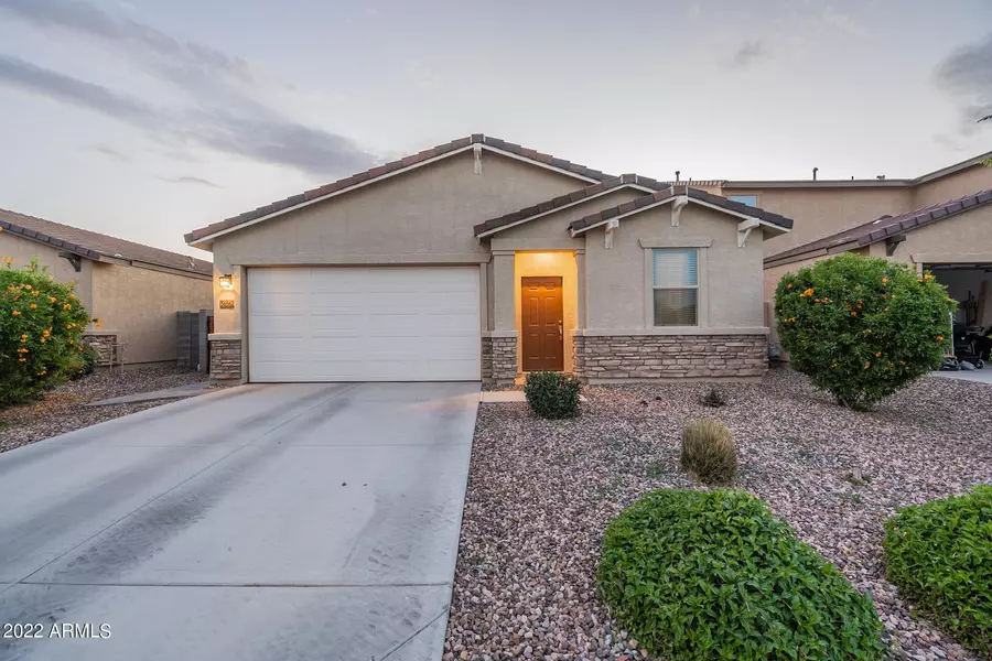 36562 N Mashona Trail, San Tan Valley, AZ 85140