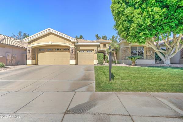 8068 S STEPHANIE Lane, Tempe, AZ 85284