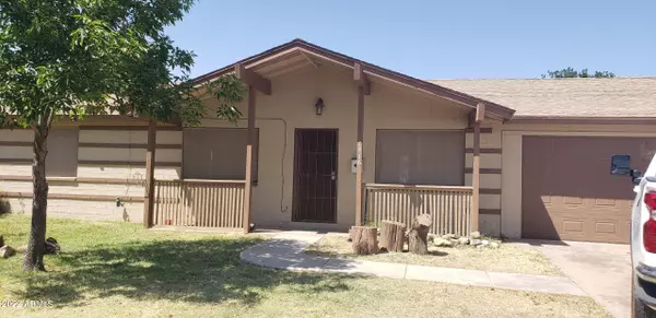 Phoenix, AZ 85033,7416 W GLENROSA Avenue