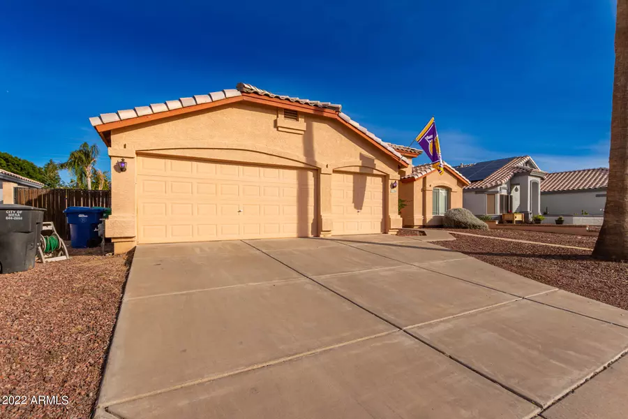 7724 E Dover Street, Mesa, AZ 85207