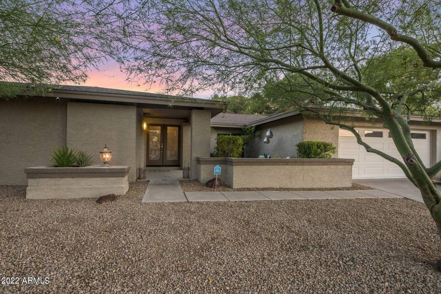 133 W SURREY Avenue, Phoenix, AZ 85029