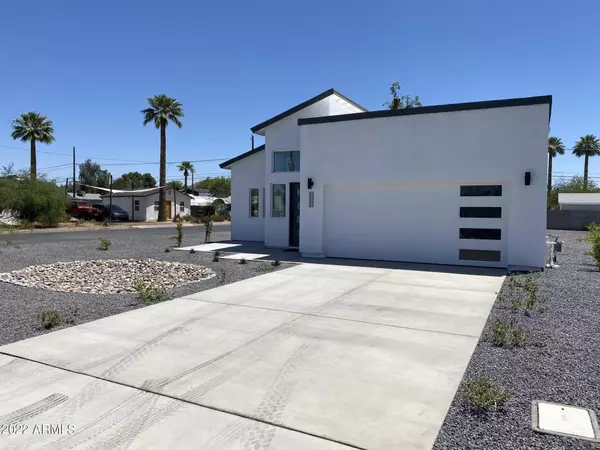 Phoenix, AZ 85008,2345 N 28th Place