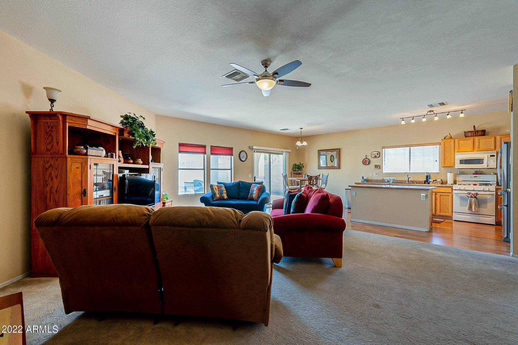 Phoenix, AZ 85042,8809 S 13TH Way