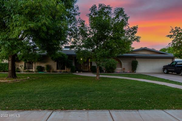 1419 N Porter Place,  Gilbert,  AZ 85234