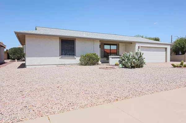 772 LEISURE WORLD --, Mesa, AZ 85206