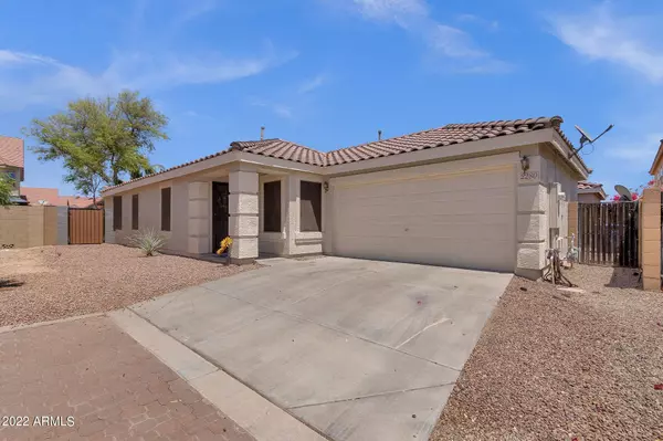 2280 E PEACH TREE Drive, Chandler, AZ 85249