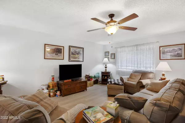 Mesa, AZ 85206,547 LEISURE WORLD --