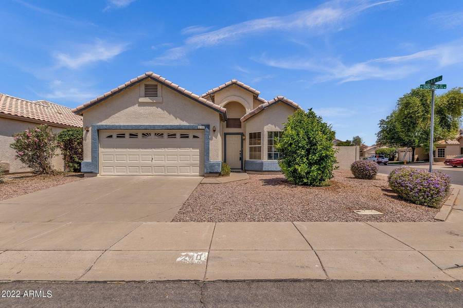 240 W ENSUENO Street, Gilbert, AZ 85233