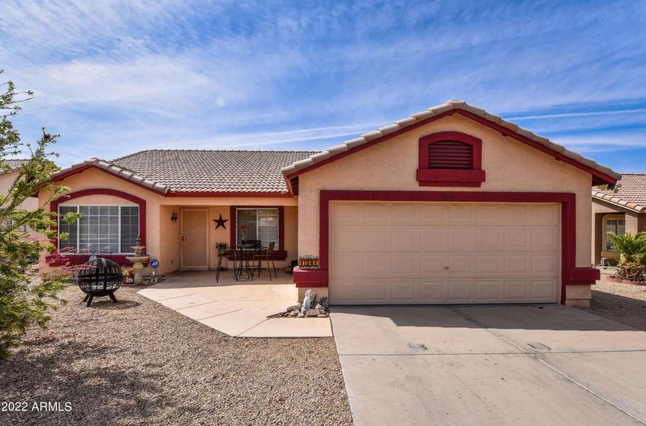 1041 W 12TH Avenue, Apache Junction, AZ 85120