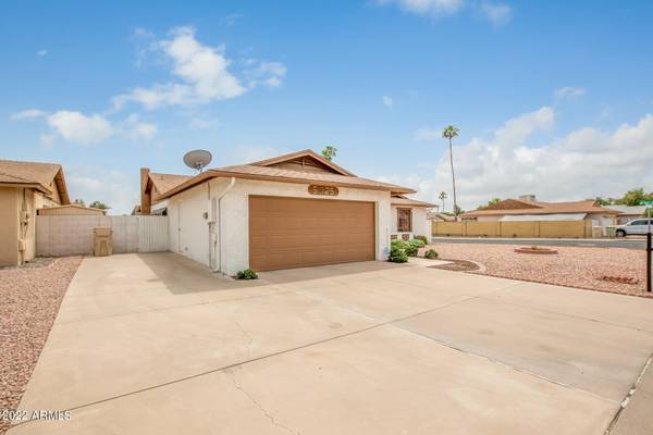 Glendale, AZ 85304,5025 W DESERT COVE Avenue