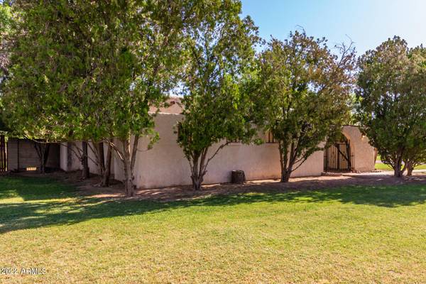 Tolleson, AZ 85353,8907 W Lillian Lane