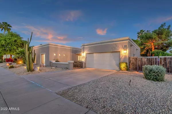 Scottsdale, AZ 85258,8305 E SAN SIMON Drive