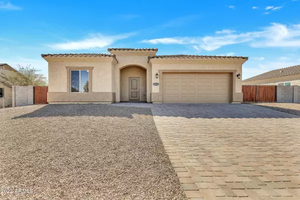 15784 S CHERRY HILLS Drive, Arizona City, AZ 85123