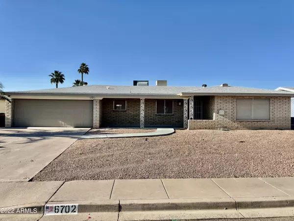 6702 E ADOBE Street, Mesa, AZ 85205