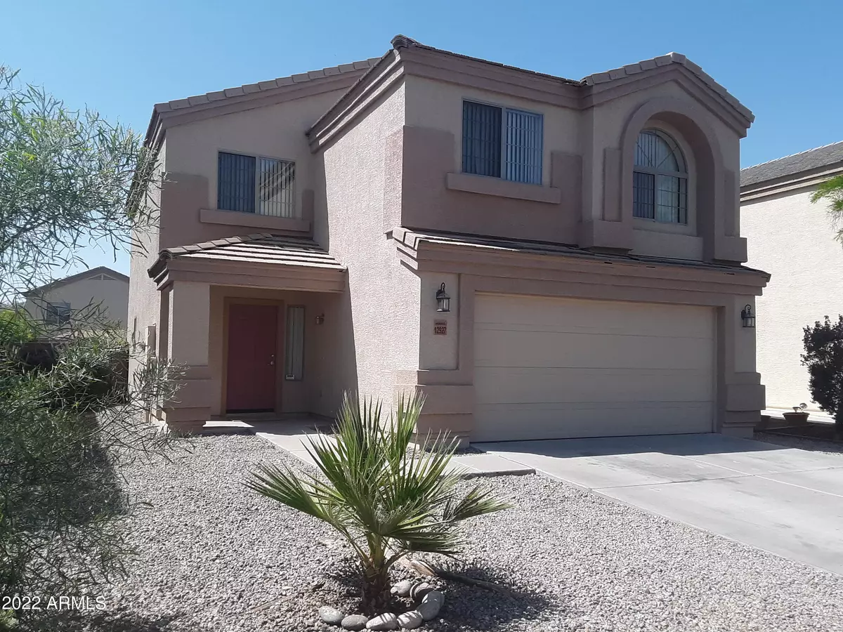 El Mirage, AZ 85335,12927 W PORT ROYALE Lane