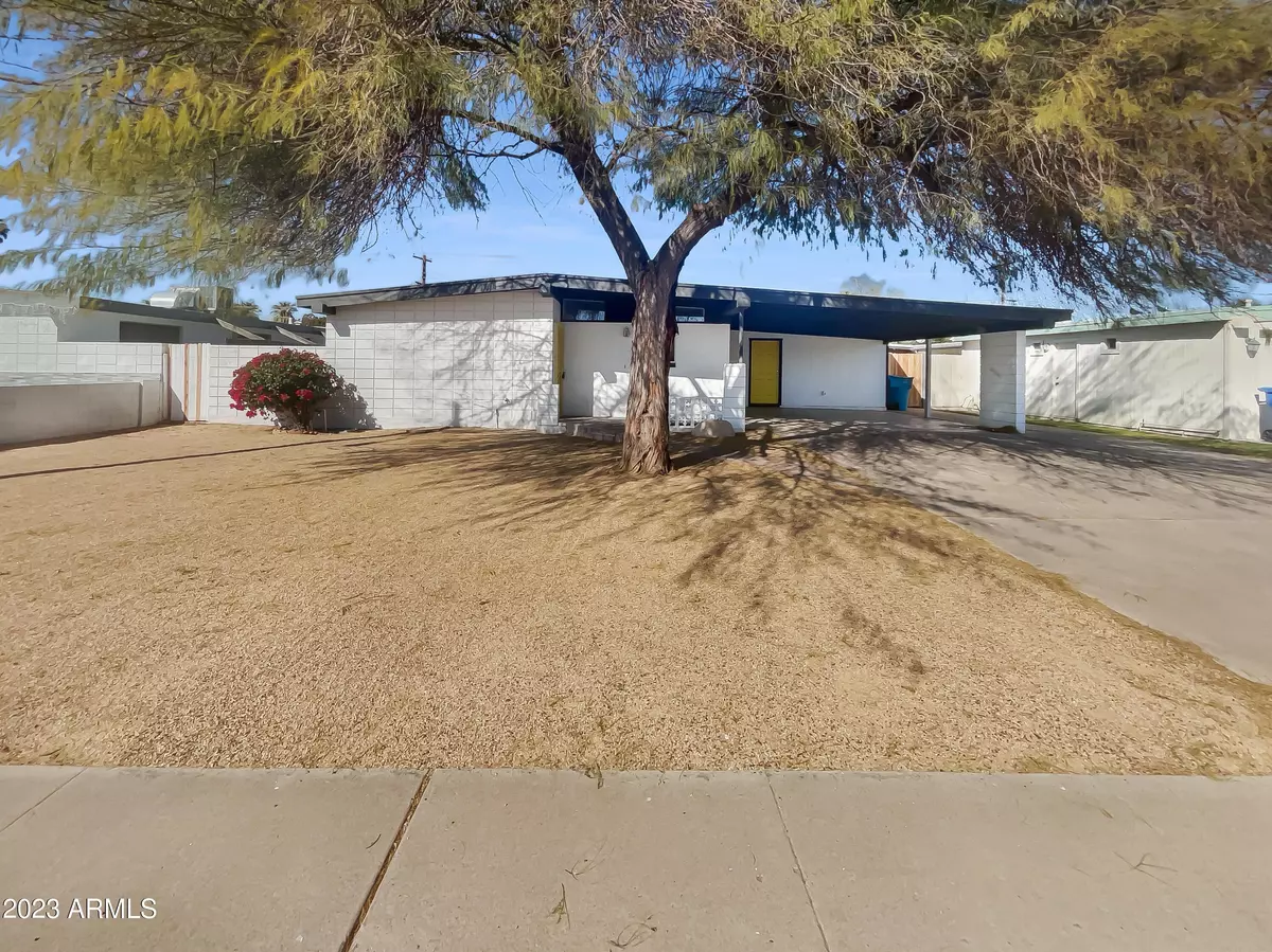 Phoenix, AZ 85051,3718 W PUGET Avenue