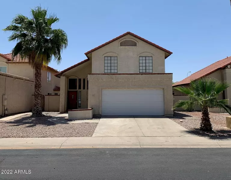 957 E Manor Drive, Chandler, AZ 85225